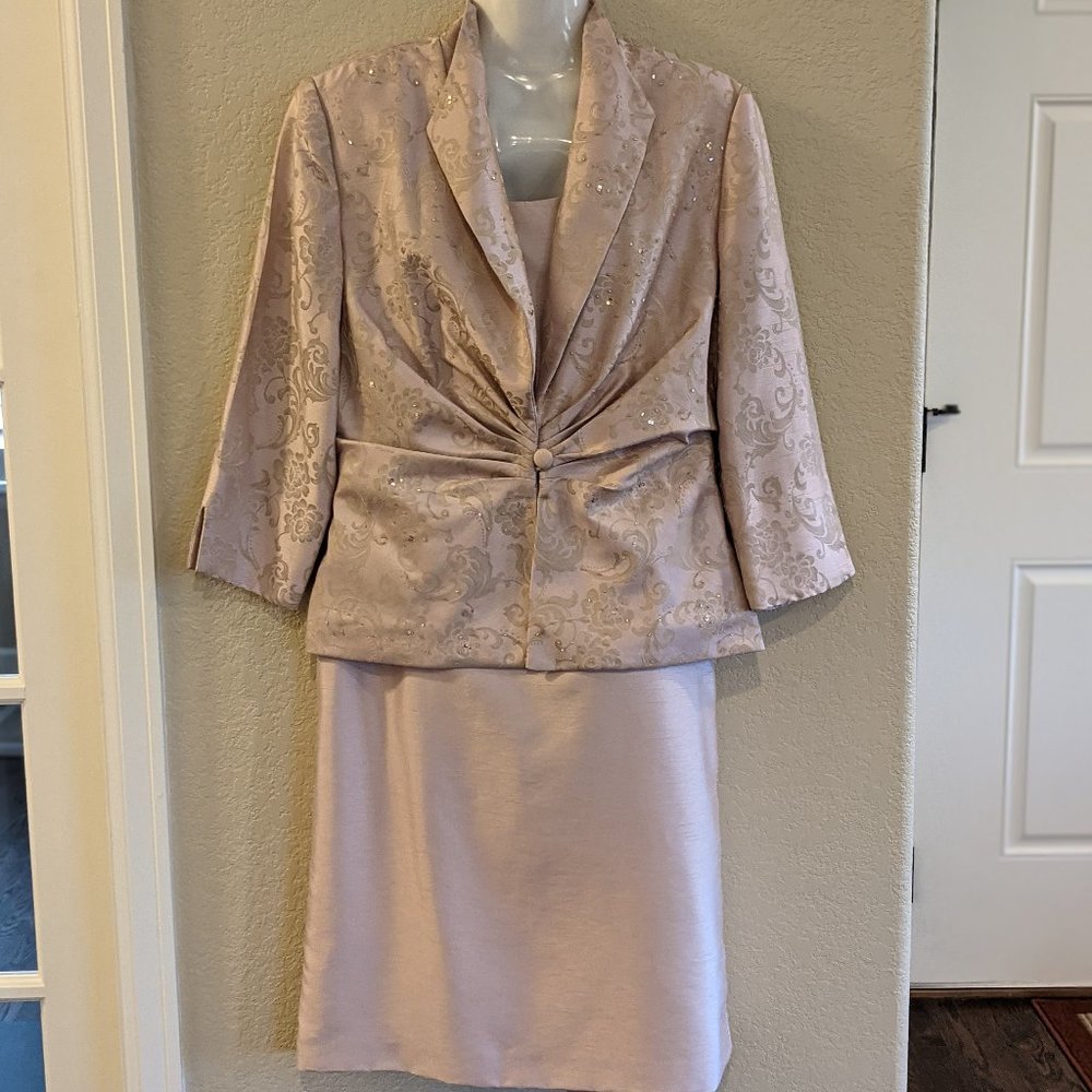 Beautiful Classic Mother of the Bride Dress
